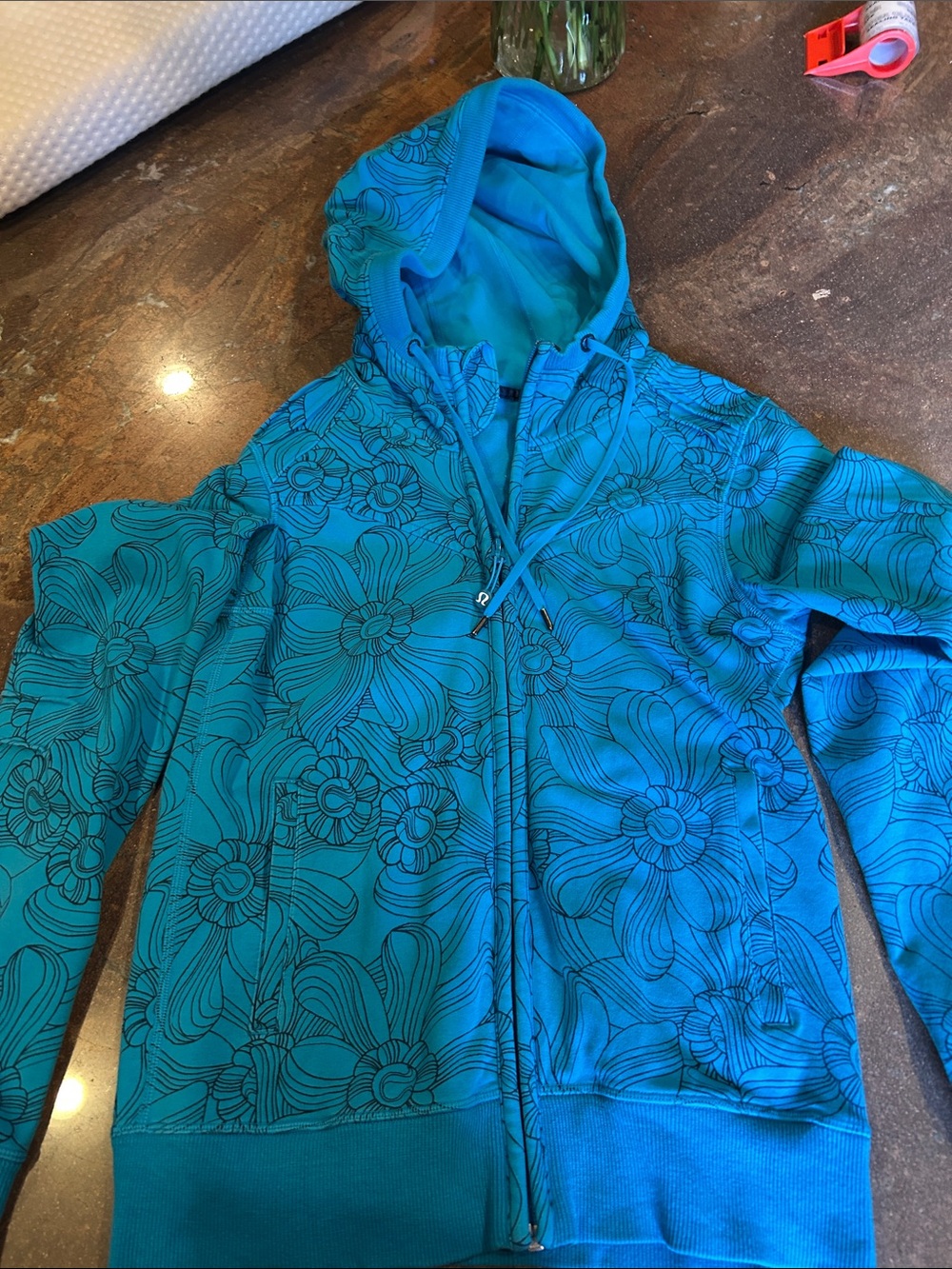 Women’s Lulu Lemon Vintage RARE Teal blue Floral Print Zip-Front Hoodie Jacket